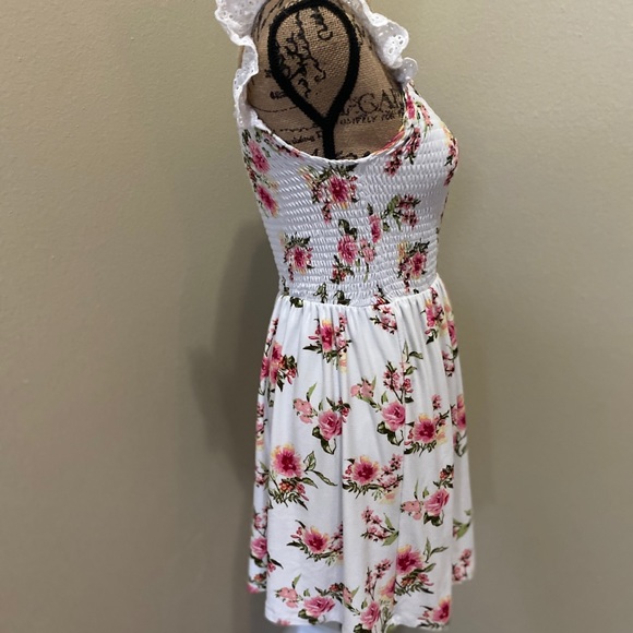 ADED ROSE. RUST FLORALS DRESS MODER - Picture 5 of 7